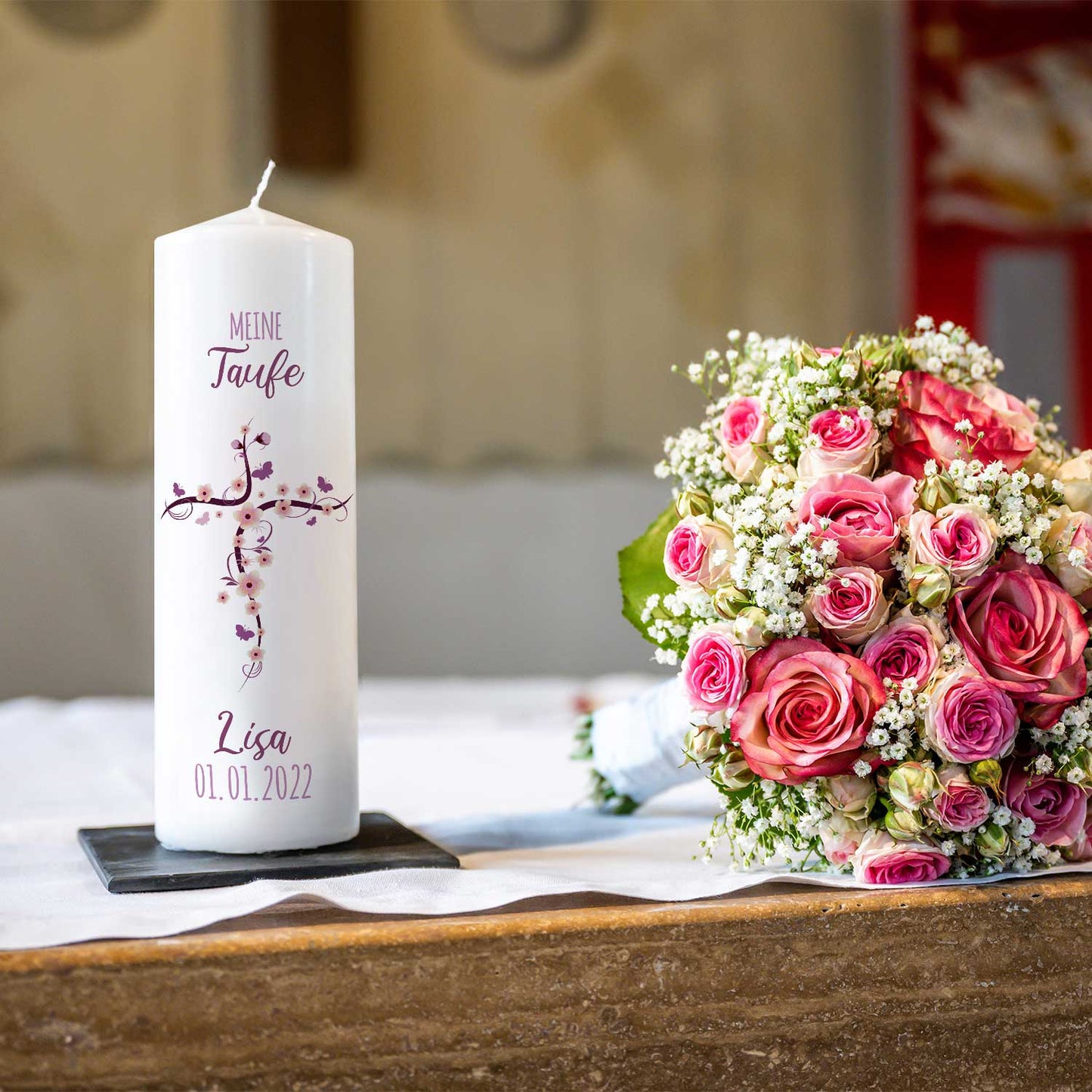 Große Kerze "Blumenkreuz" - Taufkerze mit Namen & Datum