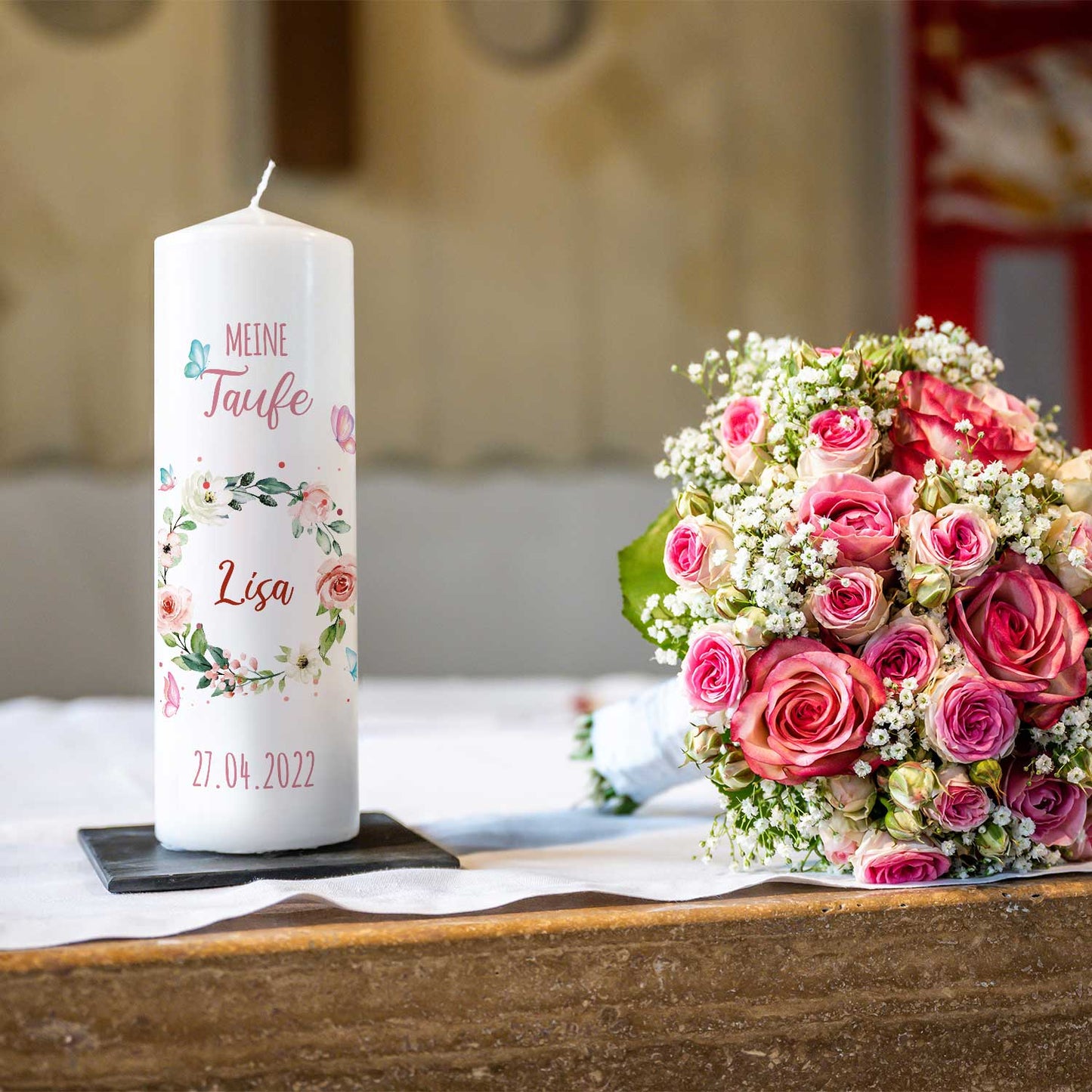 Große Kerze "Blumenkranz" - Taufkerze mit Namen & Datum