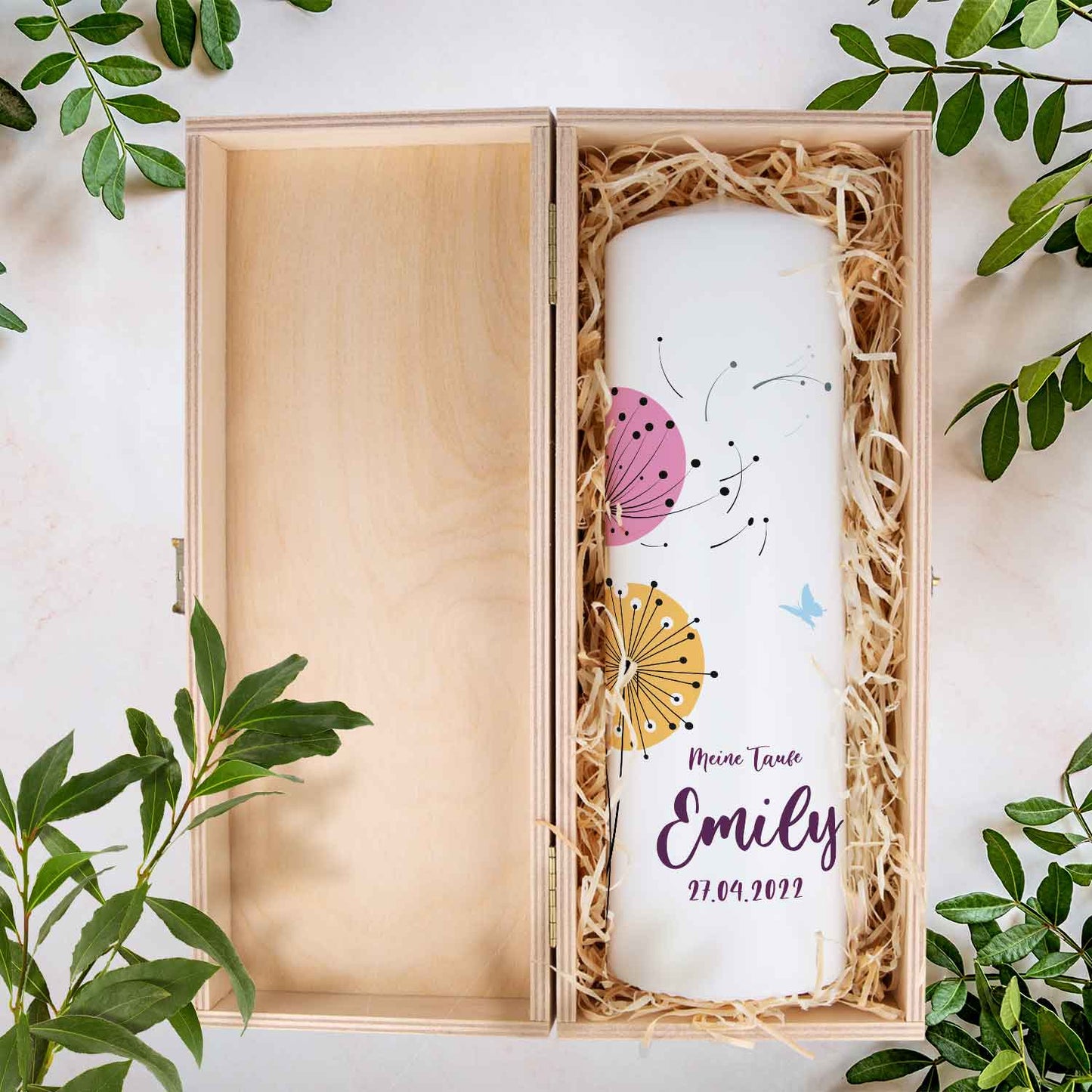 Große Kerze "Löwenzahn" - Taufkerze mit Name, Datum & Wunschtext