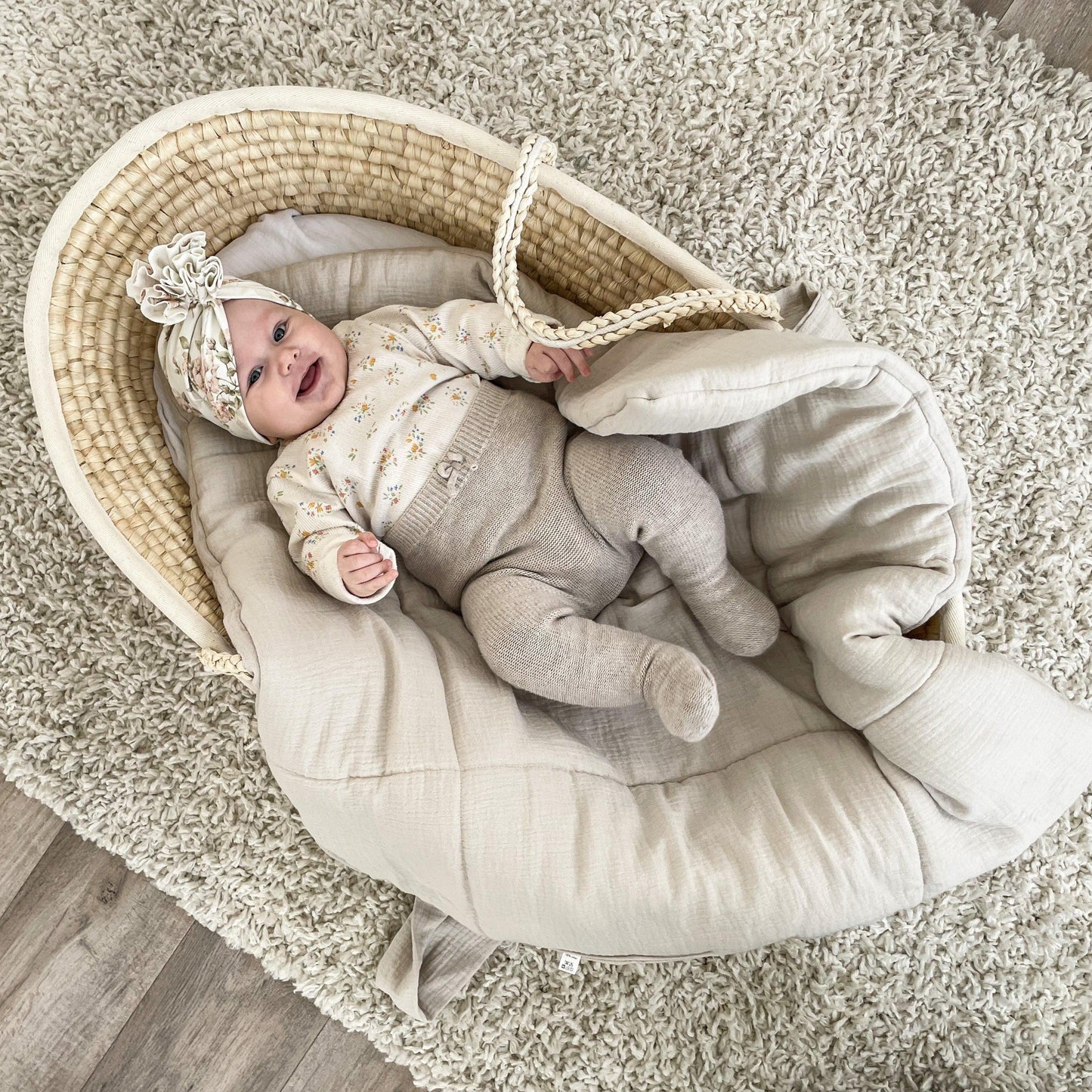 Babyhörnchen Musselin mit Schleife – Kuschelige Puckdecke & Einschlagdecke