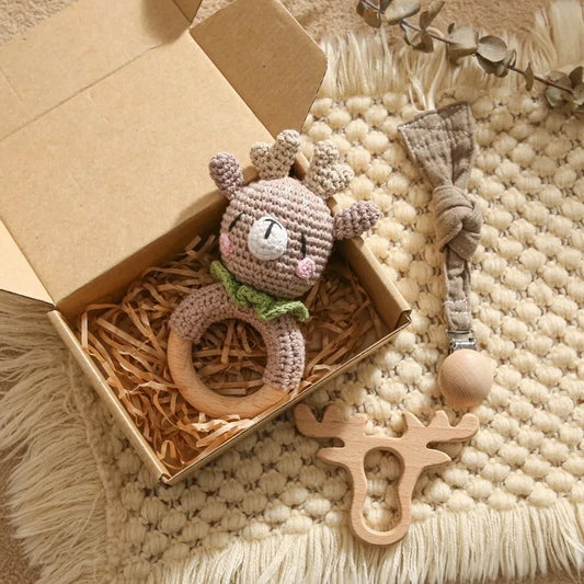 KidzzCamp Baby-Geschenkbox 3-teilig gehäkelte Rassel