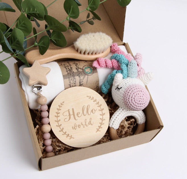 KidzzCamp Baby-Geschenkbox 5-teilig mit Musselin-Pucktuch 120 x 120 cm mit individueller Grußkarte und schnellem Versand