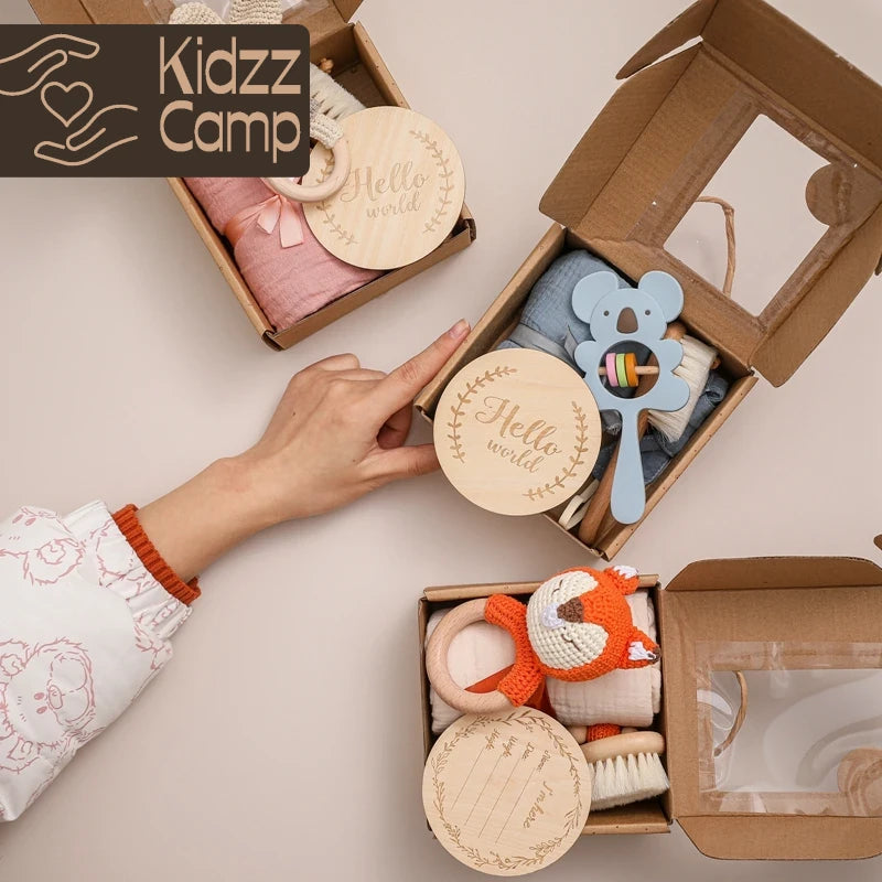 KidzzCamp Baby-Geschenkbox 6-teilig mit Musselin-Tuch 55 x 72 cm