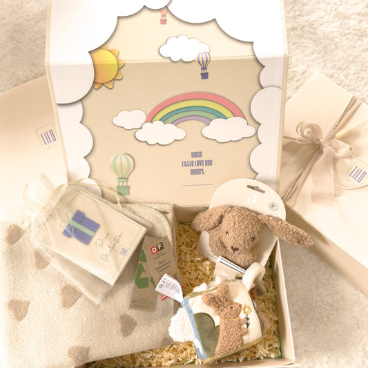 KidzzCamp – Premium Baby-Geschenkbox "Play & Cuddle Box"
