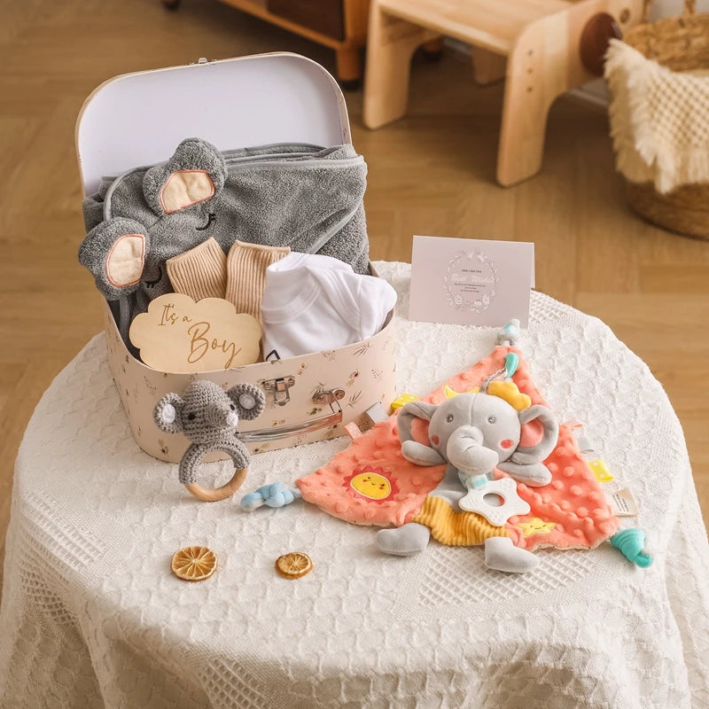 KidzzCamp Baby-Geschenkbox Premium 7-teilig im Koffer