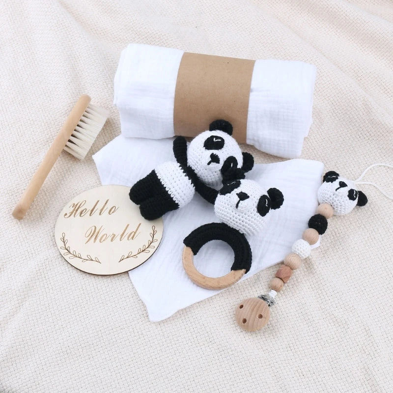 KidzzCamp Baby-Geschenkbox 7-teilig mit gehäkeltem Plüschtier und Musselintuch
