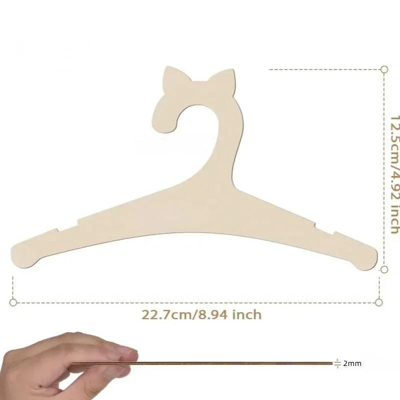KidzzCamp 10er-Set Personalisierte Baby-Kleiderbügel