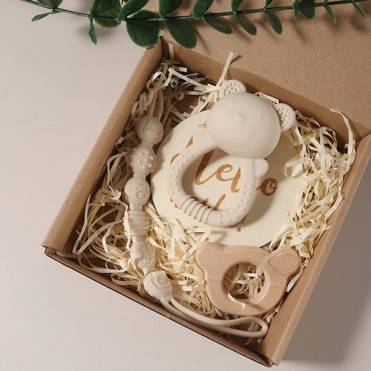 KidzzCamp Baby-Geschenkbox Katze 3-teilig mit Silikon Beißring & Schnullerkette