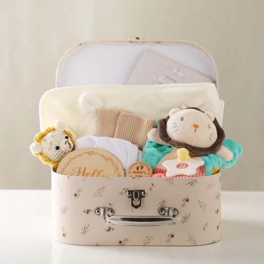 KidzzCamp Baby-Geschenkbox Premium 7-teilig im Koffer