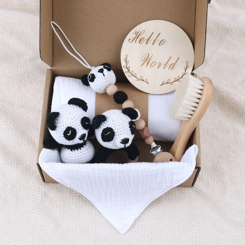 KidzzCamp Baby-Geschenkbox 7-teilig mit gehäkeltem Plüschtier und Musselintuch