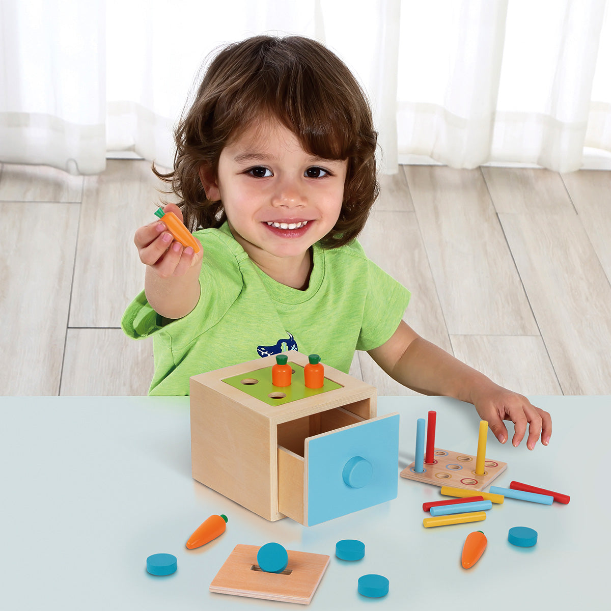 Educational Box, 13-18 Monate, 6-in-1, Lernspielzeug für Kleinkinder
