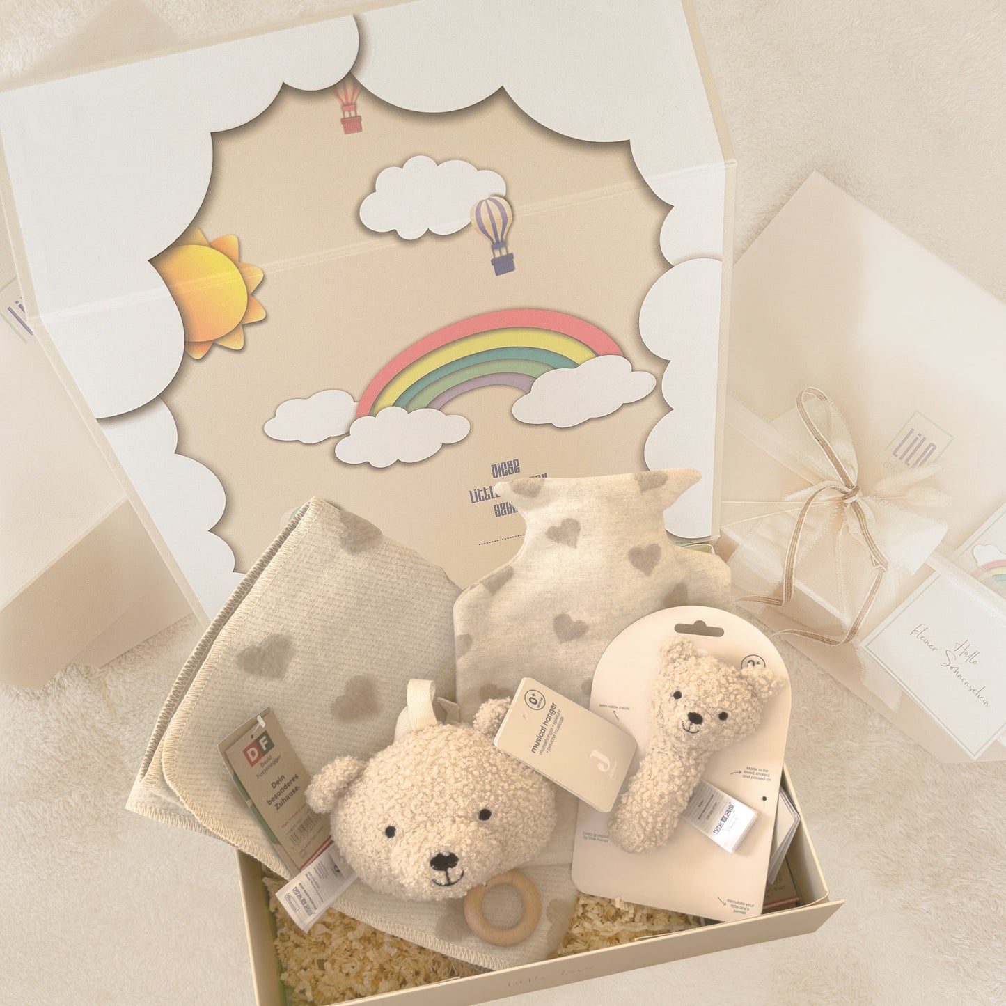 KidzzCamp – Premium Baby-Geschenkbox "Teddy Love"