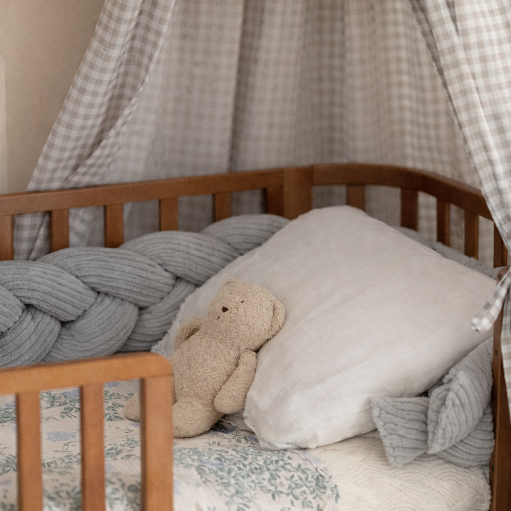 Bettschlange Baby geflochten Cord – Bettzopf & Bettumrandung fürs Babybett
